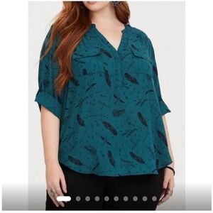 Torrid Harry Potter green georgette blouse Size 4